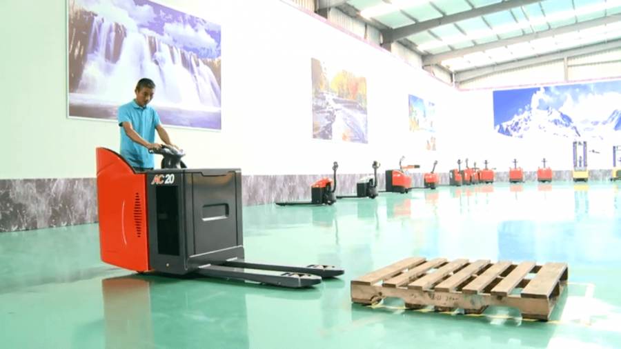 Xe Nâng Tay Điện 2 Tấn Heli CBD20-490