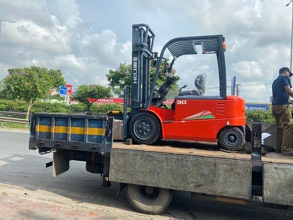 Xe Nâng Điện 3 Tấn Heli