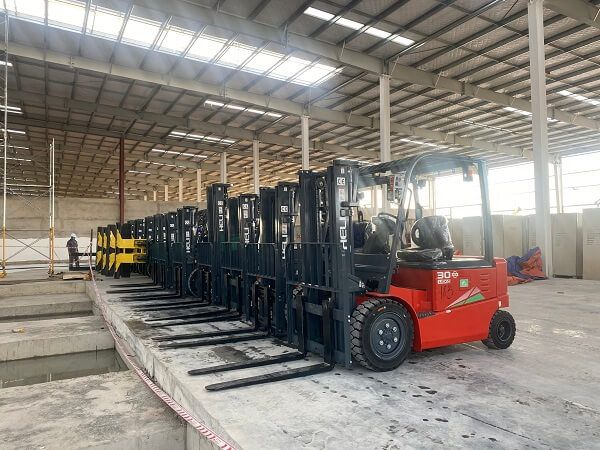 Xe Nâng Lithium