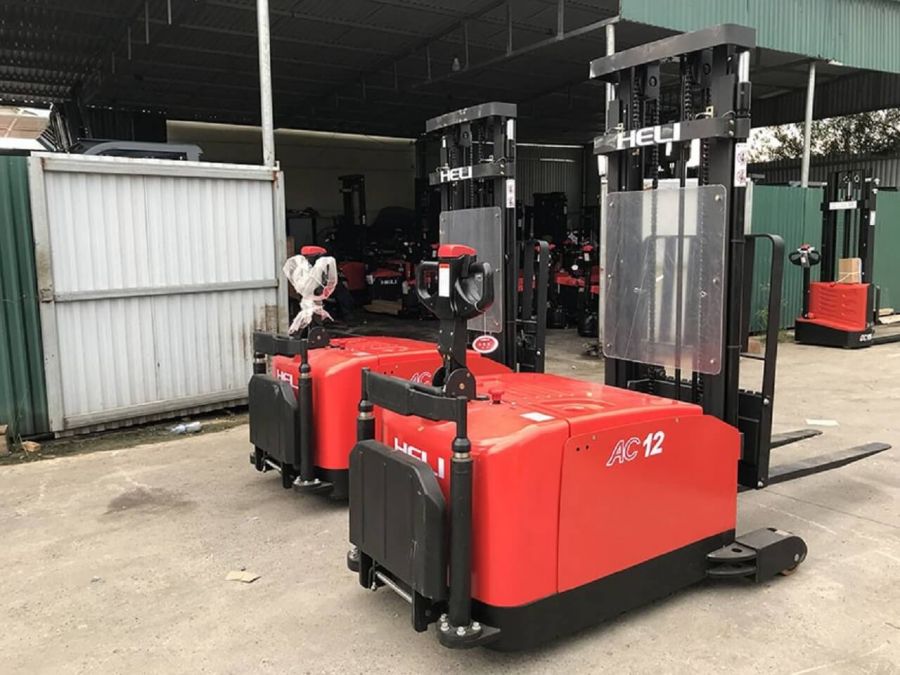 Xe Nâng Tay Đối Trọng 1.2 Tấn Heli