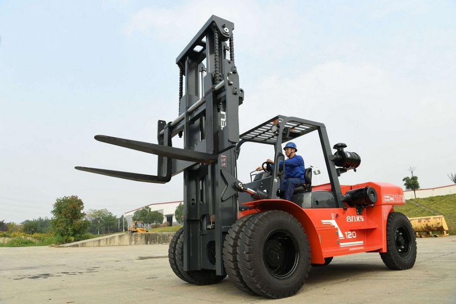 Xe Nâng 12-13.5 Tấn Heli