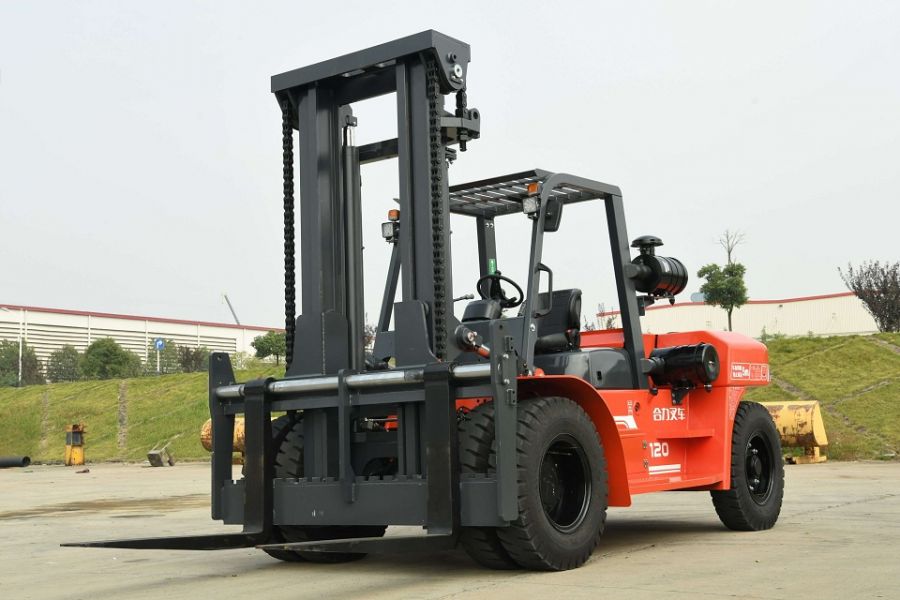 Xe Nâng 12-13.5 Tấn Heli