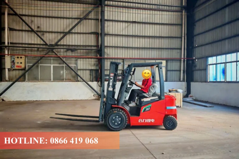 Xe nâng điện Lithium 3 tấn Heli