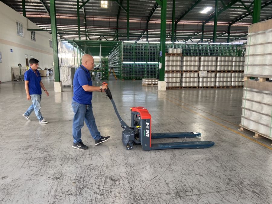 Xe Nâng Tay Điện 2 Tấn Heli CBD20-ALiH
