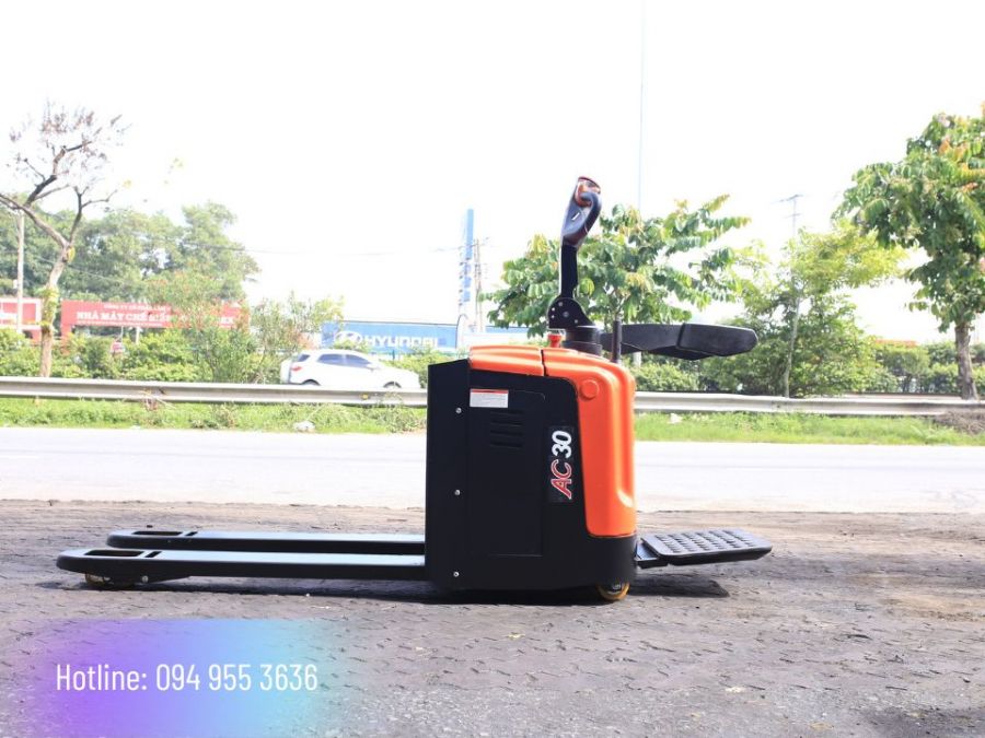 Xe Nâng Tay Điện 3 Tấn Heli CBD30J-RLi