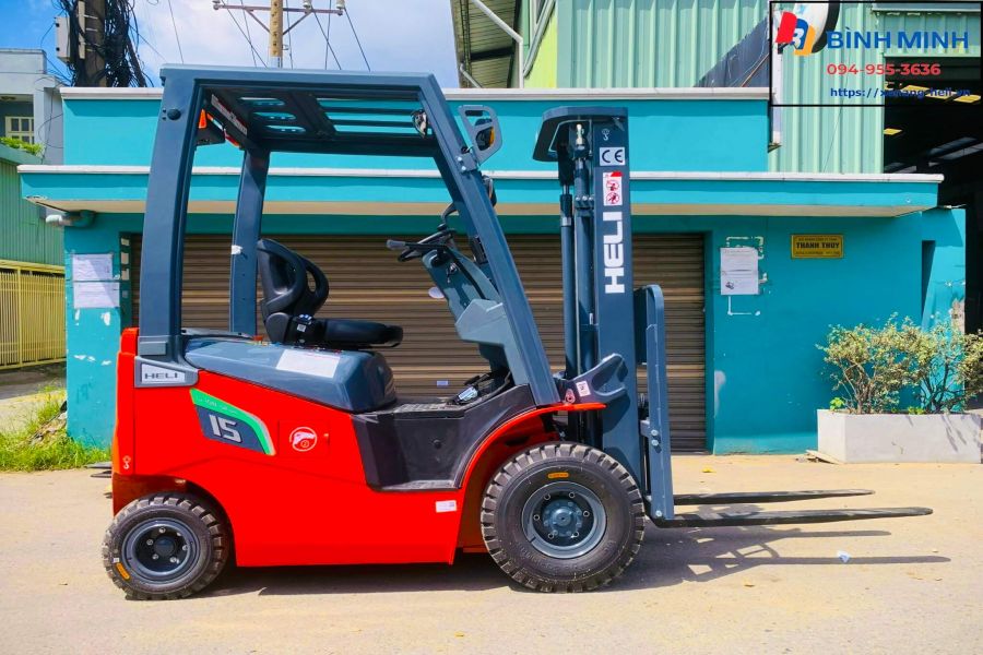 PHÂN BIỆT XE NÂNG TAY THẤP VÀ XE NÂNG TAY CAO