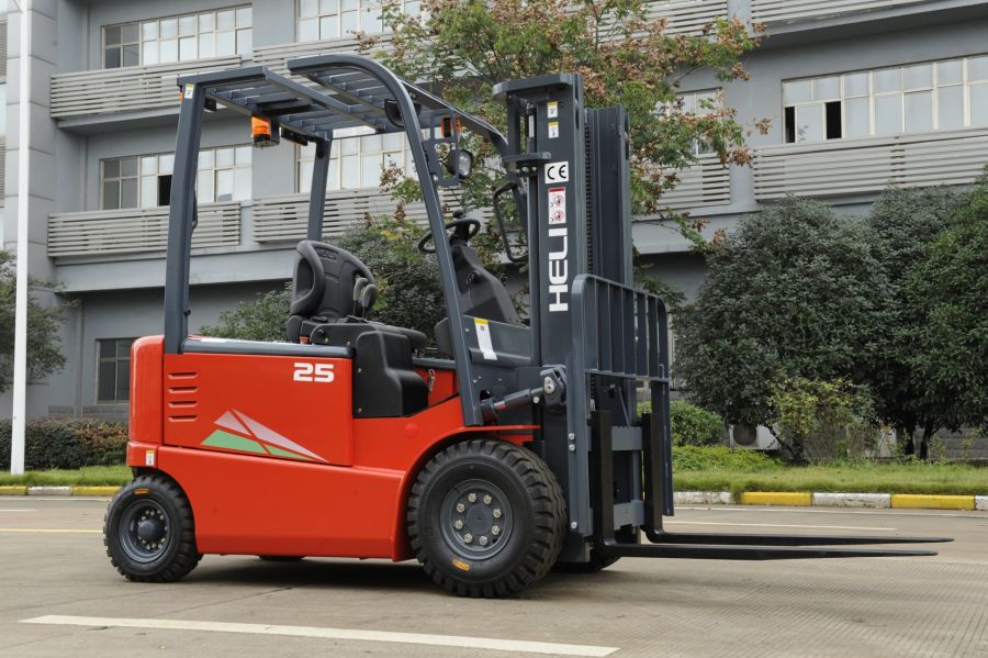 Xe Nâng Điện 2.5 Tấn Heli